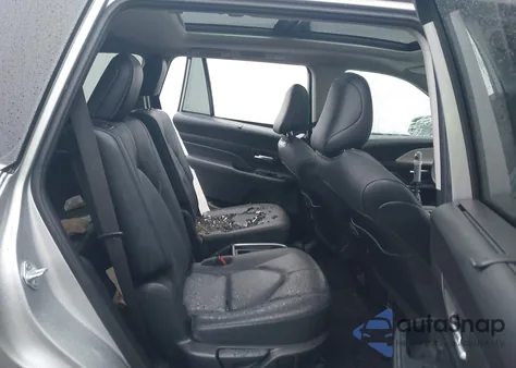 2024 Toyota Grand Highlander Platinum из США, поврежденный, VIN 5TDAAAB58RS027845